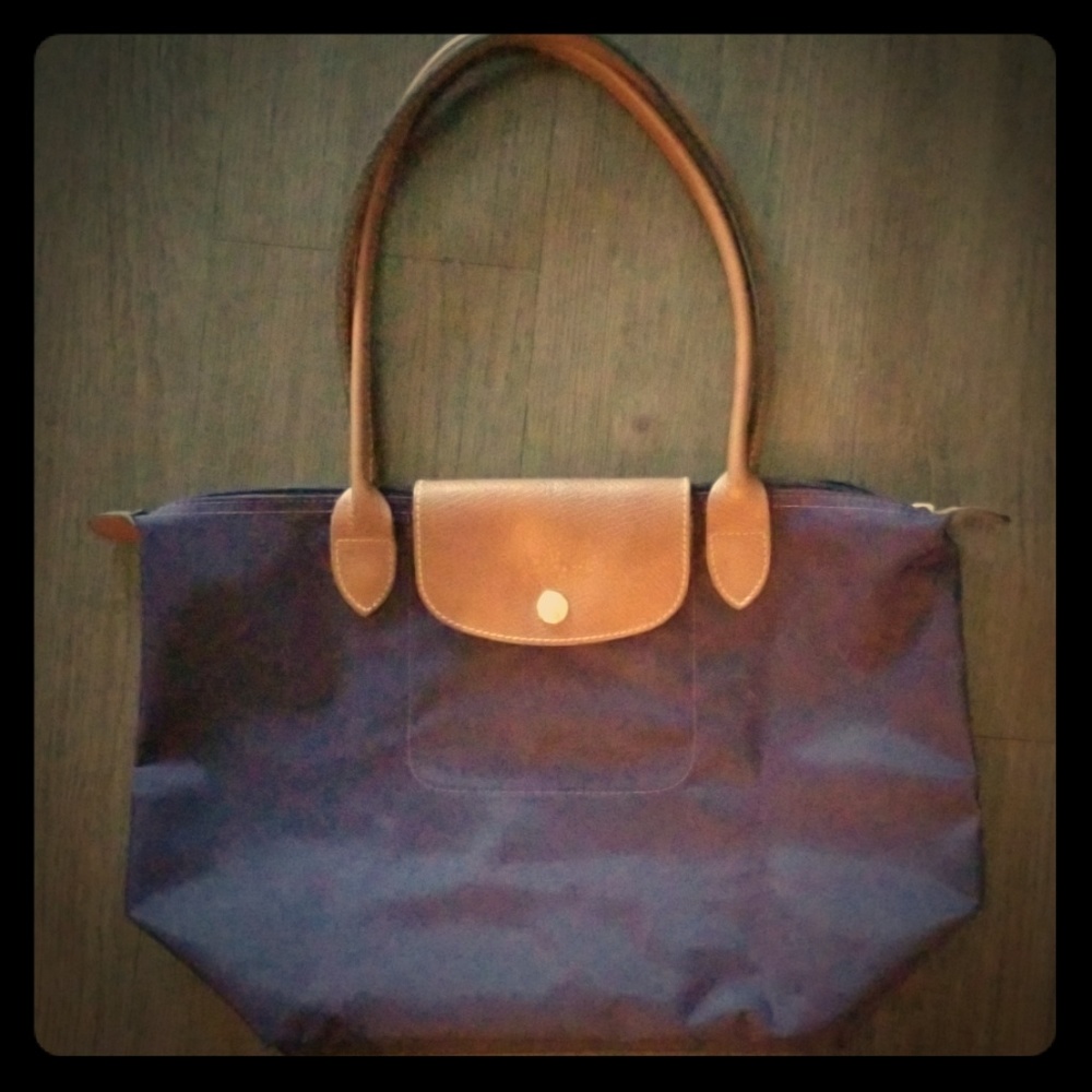 Purple Longchamp Medium Le Pliage Tote